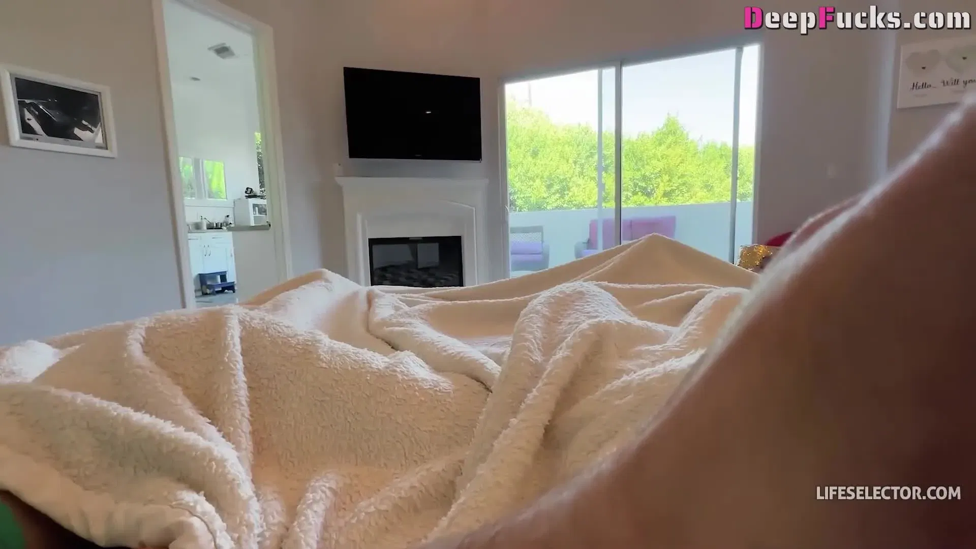 Lucy Liu Lifeselector Sex In Bed