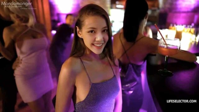 Lisa porn video [Mondomonger]  Nightclub Slut